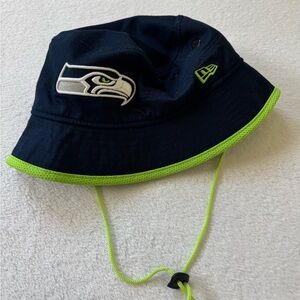 New Era Seattle Seahawks, navy and Neon Green Bucket Hat